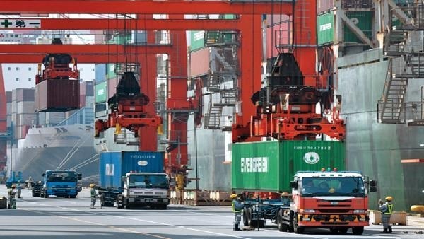 تراجع صادرات الصين بنسبة 25 %.. فبراير الماضي تراجع صادرات الصين بنسبة 25 %.. فبراير الماضي