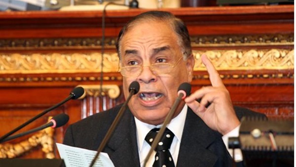 كمال أحمد يعلن قبوله عقوبة البرلمان بحرمانه من حضور الجلسات