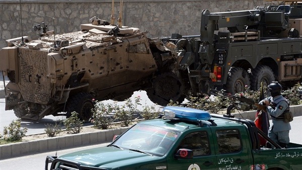 طالبان تستهدف موكبا لقوات حلف شمال الأطلسي بكابول طالبان تستهدف موكبا لقوات حلف شمال الأطلسي بكابول