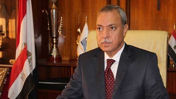 محافظ قنا يدشن منتدى الحوار الوطني للشباب