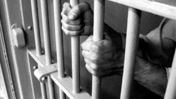 القبض على محصل لاختلاسه أموال العهده بأسوان  
