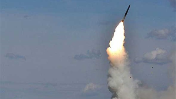 كوريا الشمالية تطلق صاروخين باليستيين قصيري المدى نحو البحر الشرقي