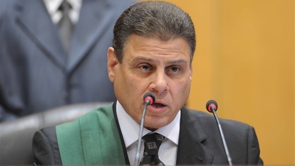 «قاضي التخابر» للنيابة: لا تقاطعوا الدفاع.. والنيابة: تمنعونا من عملنا «قاضي التخابر» للنيابة: لا تقاطعوا الدفاع.. والنيابة: تمنعونا من عملنا
