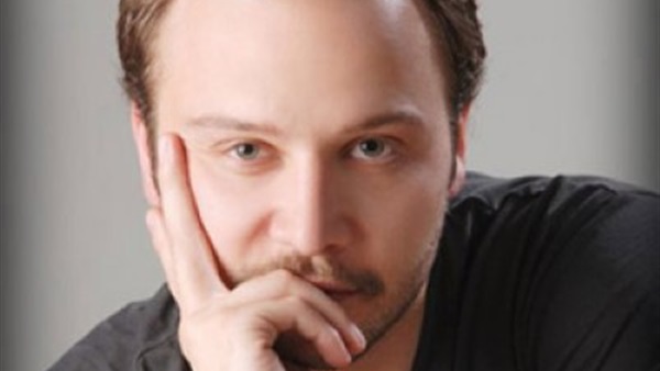 مكسيم خليل يشارك بمسلسل «ياريت» فى الموسم الرمضانى المقبل مكسيم خليل يشارك بمسلسل «ياريت» فى الموسم الرمضانى المقبل