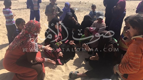 بالصور.. مساعدات لأهالي الشيخ زويد بالعريش من القومي للمرأة بالصور.. مساعدات لأهالي الشيخ زويد بالعريش من القومي للمرأة