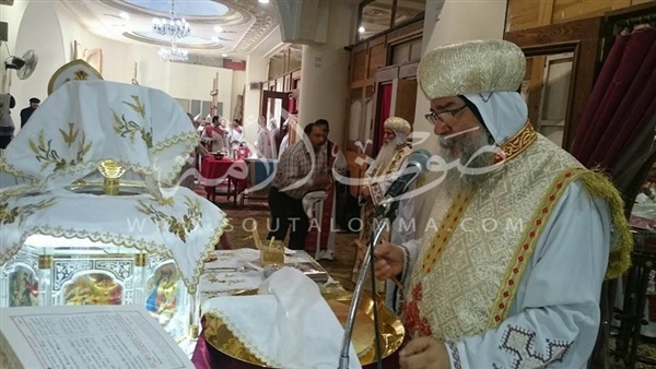 بالصور.. «إبراشية الفيوم» تقيم قداس أربعين والد أسقف المنيا بالصور.. «إبراشية الفيوم» تقيم قداس أربعين والد أسقف المنيا