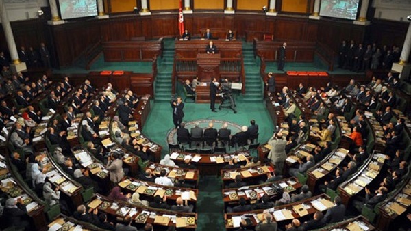 البرلمان التونسي يقر قانونا للحصول على المعلومات من مؤسسات عامة