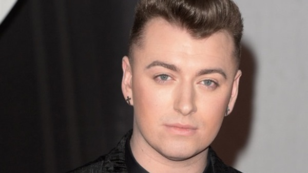 بالفيديو..  أغنية أحدث أفلام جيمس بوند  