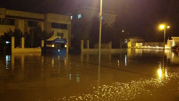 أمطار غزيرة شمال البحر الأحمر والغردقة 