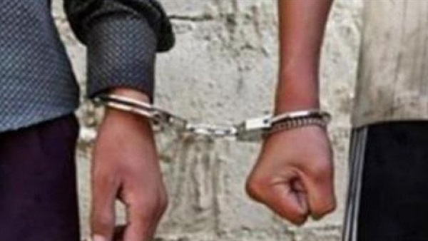 ضبط تشكيل عصابي تخصص فى النصب على المواطنين بالبحيرة ضبط تشكيل عصابي تخصص فى النصب على المواطنين بالبحيرة