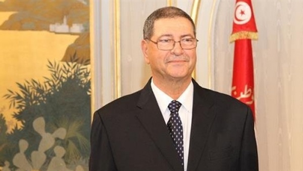 رئيس الحكومة التونسية يعقد اجتماعا مغلقا مع وزير الدفاع في بن قردان رئيس الحكومة التونسية يعقد اجتماعا مغلقا مع وزير الدفاع في بن قردان