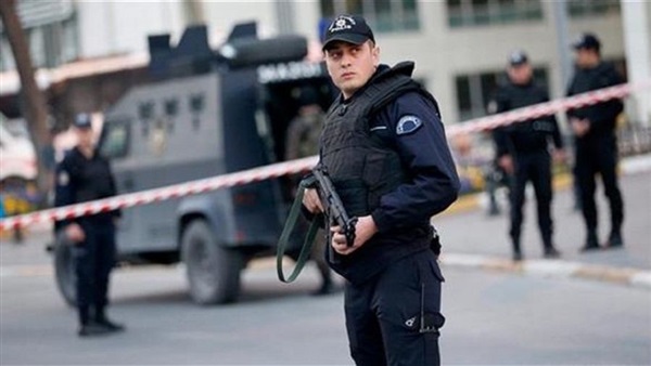 تركيا ترفع جزئيا حظر التجول في ديابكر وتفرضه في مدينتين تركيا ترفع جزئيا حظر التجول في ديابكر وتفرضه في مدينتين