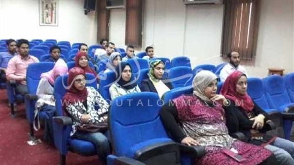جامعة الفيوم تنظم ندوه بعنوان «كيفية الكشف عن الاثار» جامعة الفيوم تنظم ندوه بعنوان «كيفية الكشف عن الاثار»