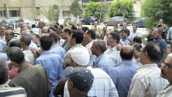 وزارة القوى العاملة تنجح في فض إضراب «فستيا» وزارة القوى العاملة تنجح في فض إضراب «فستيا»