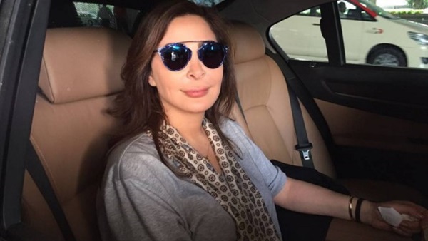 إليسا تصل دبي استعدادًا لحفلات 2016 إليسا تصل دبي استعدادًا لحفلات 2016