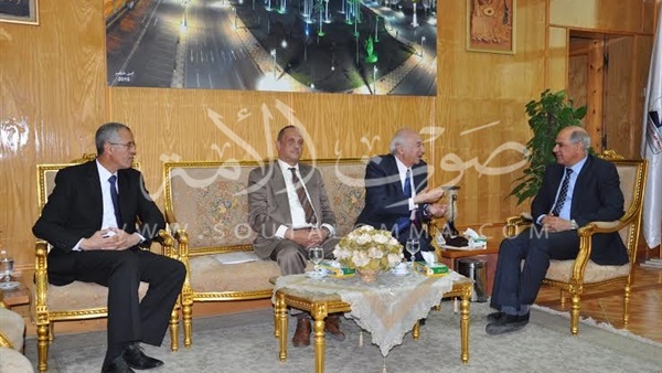 بالصور.. بحث سبل التعاون بين جامعتي «السويس وكفرالشيخ» بالصور.. بحث سبل التعاون بين جامعتي «السويس وكفرالشيخ»