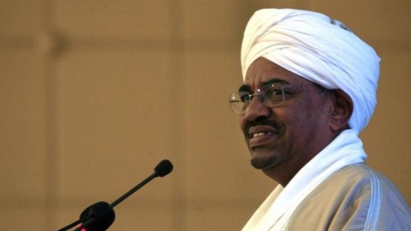 الرئيس السوداني يعود لبلاده قادما من السعودية