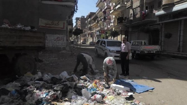 رئيس مدينة سيدي سالم يتفقد شوارع كفر الشيخ للوقوف علي حالة النظافة رئيس مدينة سيدي سالم يتفقد شوارع كفر الشيخ للوقوف علي حالة النظافة