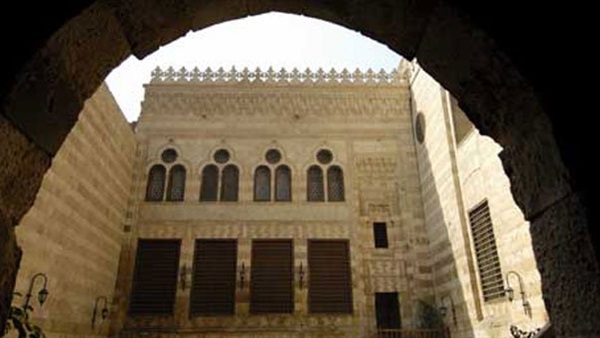 اليوم.. فرقة التنورة التراثية بوكالة الغوري
