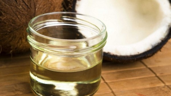 زيت جوز الهند.. سر من أسرار الجمال الساحر