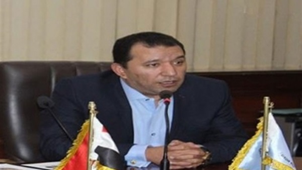 محافظ الأقصر يناقش الخطة الاستثمارية للعام المالي 2015/ 2016 محافظ الأقصر يناقش الخطة الاستثمارية للعام المالي 2015/ 2016