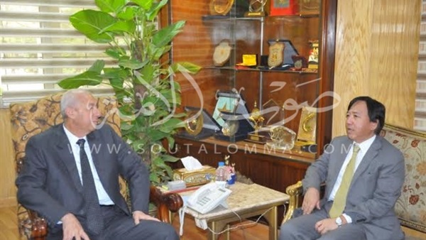 بالفيديو والصور.. محافظ أسوان يلتقي السفير الياباني بالفيديو والصور.. محافظ أسوان يلتقي السفير الياباني