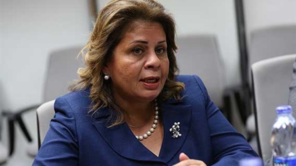 نائبة برلمانية تطالب بمنع «التوك توك» من محافظة الجيزة