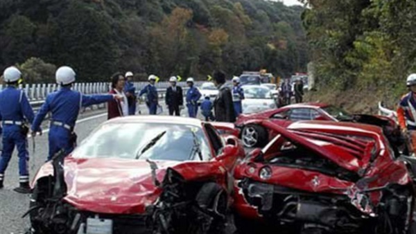 مقتل 2 وإصابة 70 أخرين في حادث تصادم سيارات غرب اليابان مقتل 2 وإصابة 70 أخرين في حادث تصادم سيارات غرب اليابان