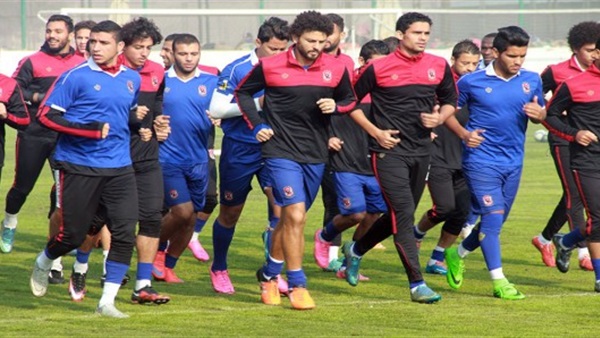 «الأهلي» يؤدي مرانه الأخير بالقاهره..غدا «الأهلي» يؤدي مرانه الأخير بالقاهره..غدا