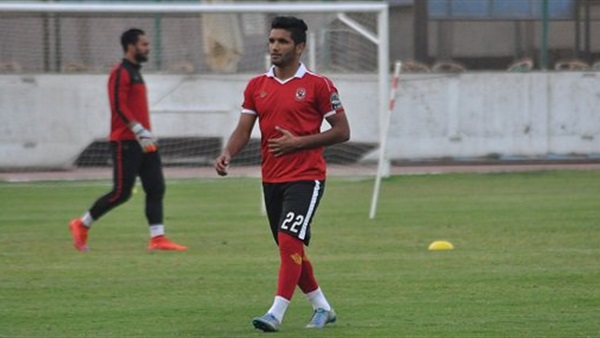 «صالح جمعة» يؤدي تدريبات تأهيلية في الجيم «صالح جمعة» يؤدي تدريبات تأهيلية في الجيم