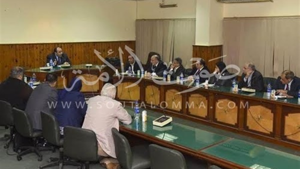 بالصور.. محافظ الإسكندرية يجتمع بأعضاء مجلس النواب لمناقشة مشكلة النظافة بالصور.. محافظ الإسكندرية يجتمع بأعضاء مجلس النواب لمناقشة مشكلة النظافة