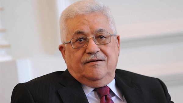 «عباس» يطلع القنصل البريطاني على آخر المستجدات في الأراضي المحتلة