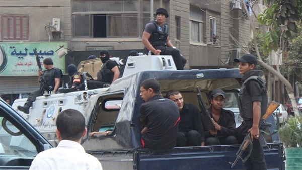شاهد بـ"أحداث بولاق": مسيرة حاملة للمصاحف أطلقت النار علينا شاهد بـ"أحداث بولاق": مسيرة حاملة للمصاحف أطلقت النار علينا