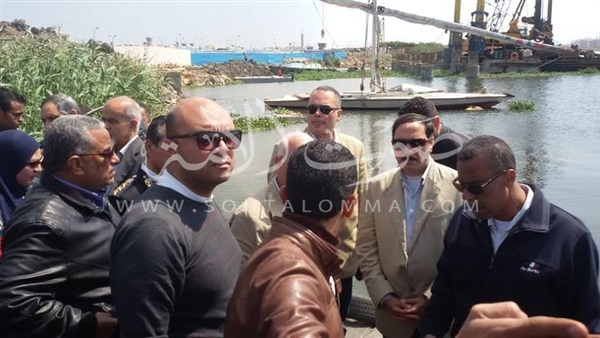 بالصور.. محافظ بورسعيد يقرر رفع كفاءة منفذ اللنش الجمركى بالصور.. محافظ بورسعيد يقرر رفع كفاءة منفذ اللنش الجمركى