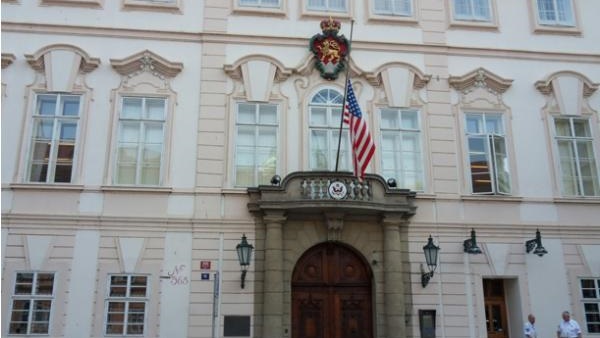 السفارة الأمريكية بأنقرة تصدر تحذيرًا جديدًا لرعاياها السفارة الأمريكية بأنقرة تصدر تحذيرًا جديدًا لرعاياها