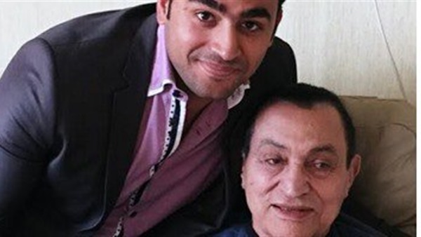 مؤيدو «مبارك» يحتفلون معه بتحرير طابا 