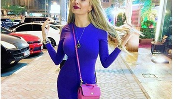 «دومينيك حوارنى» تظهر بإطلالة جذابة فى دبى