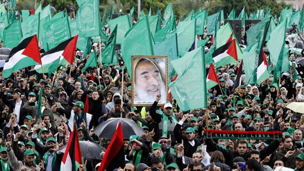 «حماس»: احتجاز الاحتلال لجثامين الشهداء يشعل الانتفاضة «حماس»: احتجاز الاحتلال لجثامين الشهداء يشعل الانتفاضة