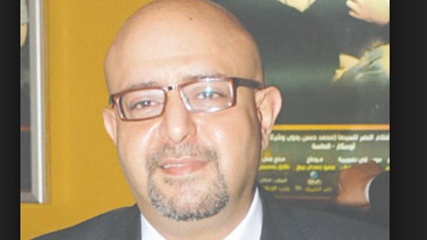 أول أبريل نهاية "المستخبي" 
