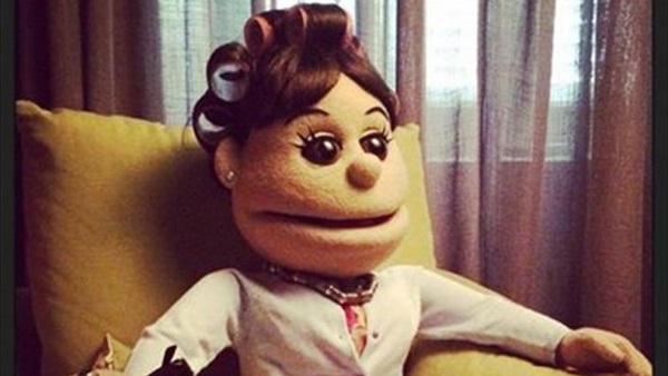 "أبلة فاهيتا" تسخر من خماسية الزمالك   "أبلة فاهيتا" تسخر من خماسية الزمالك