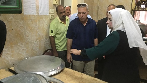 بالصور..محافظ بورسعيد يوجه بتوفير أفضل سبل المعيشة للمسنين بالصور..محافظ بورسعيد يوجه بتوفير أفضل سبل المعيشة للمسنين