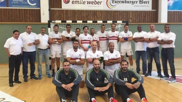 كرة يد.. الزمالك يواجه الأهلي في قمة مثيرة بالقلعة البيضاء كرة يد.. الزمالك يواجه الأهلي في قمة مثيرة بالقلعة البيضاء