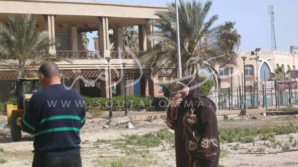 بالصور.. «عبدالعزيز» يتفقد تطوير أرض المعمورة ببورسعيد بالصور.. «عبدالعزيز» يتفقد تطوير أرض المعمورة ببورسعيد