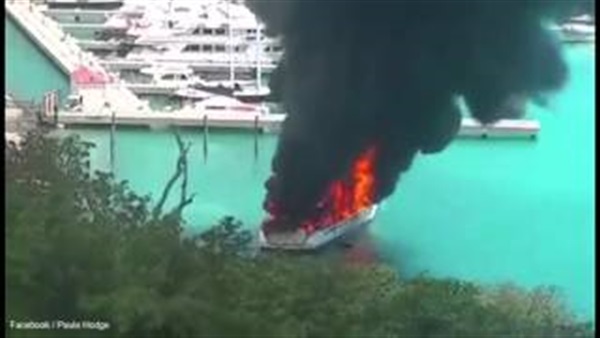 بالفيديو.. النيران تشتعل فى يخت يصل الى 2.5 مليون دولار 