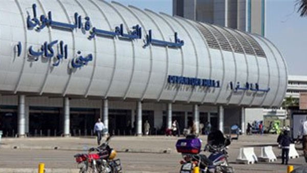66 نائبا برلمانيا يغادرون مطار القاهرة لبحث مشاكل أهالى جنوب سيناء 66 نائبا برلمانيا يغادرون مطار القاهرة لبحث مشاكل أهالى جنوب سيناء