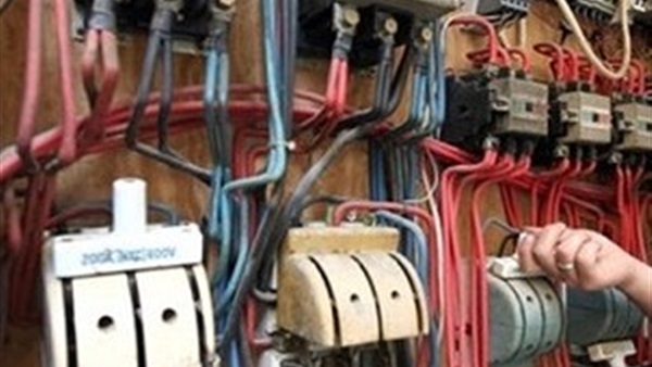 شرطة الكهرباء تتمكن من ضبط 6 آلاف قضية سرقة شرطة الكهرباء تتمكن من ضبط 6 آلاف قضية سرقة