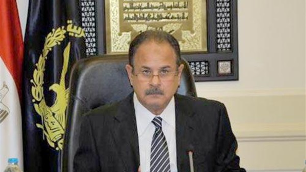 جولة مفاجئة لوزير الداخلية بوسط البلد جولة مفاجئة لوزير الداخلية بوسط البلد