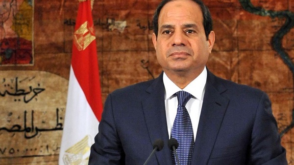 «السيسي»: لا أحد يستطيع البقاء بالرئاسة أكثر من الفترة المقررة «السيسي»: لا أحد يستطيع البقاء بالرئاسة أكثر من الفترة المقررة