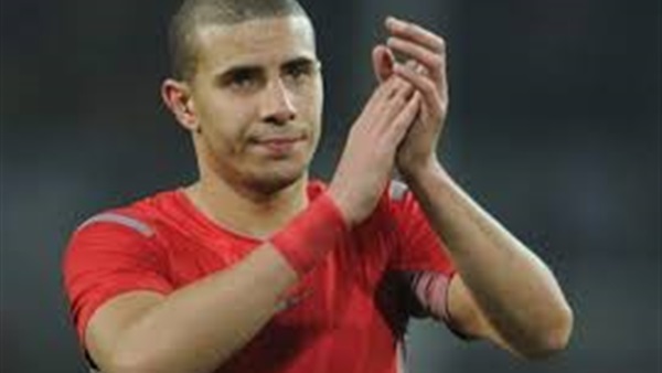 زيدان يحصل علي مليون و نصف دولار من الاتحاد الإماراتي زيدان يحصل علي مليون و نصف دولار من الاتحاد الإماراتي