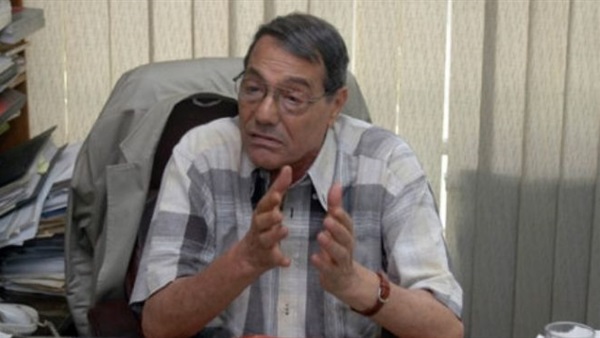 «عيسى»: «السيسي» تناول ملف «المجتمع المدني» خلال لقائه بالمثقفين «عيسى»: «السيسي» تناول ملف «المجتمع المدني» خلال لقائه بالمثقفين